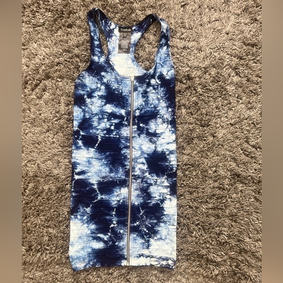 BEBE Tie dye bandage dress Size Small - Picture 5 of 9